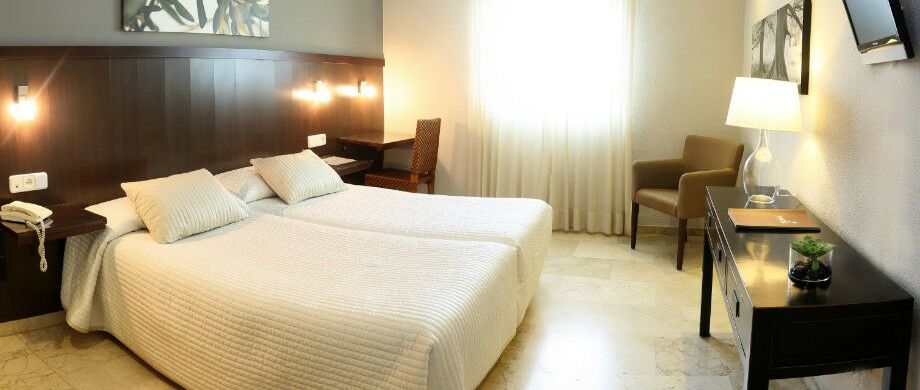 Hotel Oasis Kordoba Zewnętrze zdjęcie